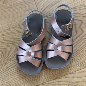 Rose Gold Salt Water Sandals for Girls Size 10 Toddler